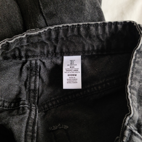 High-Rise Wide Leg Jeans in Washed Black - Picture 3 of 3